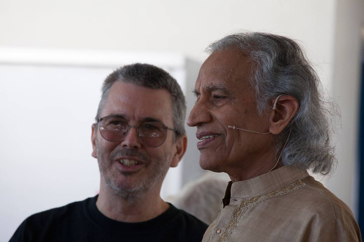 Chandrakant and Yogi Amrit Desai Teaching
